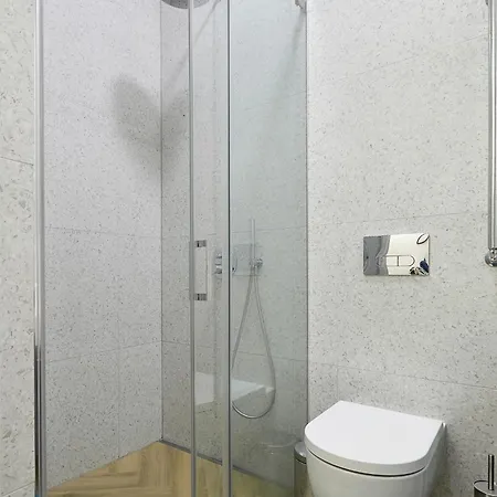 Kurpiai Old Town, 3bd Apartment Kaunas